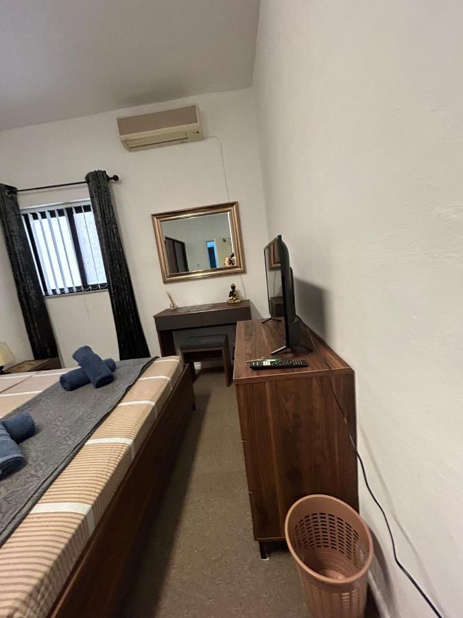 Boutique Rooms Sliema Bagian luar foto